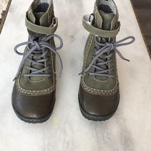 Jambu All Terrain High Top